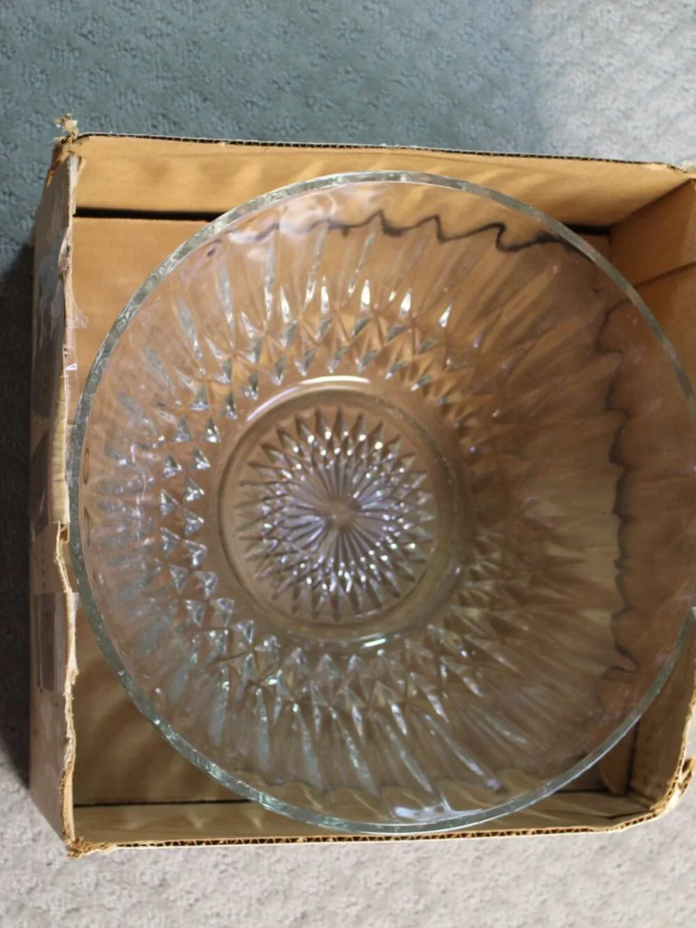 Vintage Anchor Hocking 8 Cups & Hooks Crown Point Glass Punch Bowl Set 1500/8